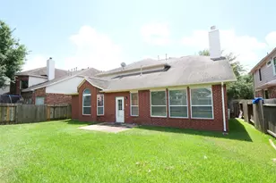 6119 Lakenshire Falls Ln, Katy, TX 77494 - Photo 34
