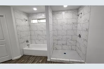 11811 Gardenglen Drive, Houston, TX 77070 - Photo 10
