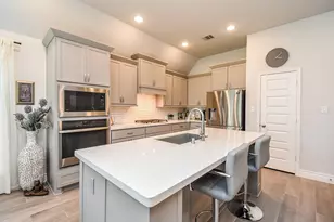 23623 McNabb Spur Ln, Richmond, TX 77469 - Photo 16