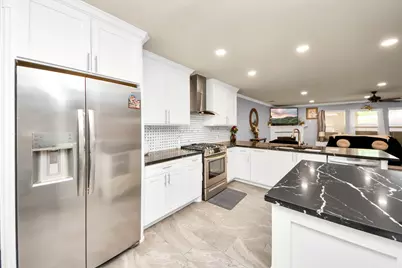 10207 Moonset Lane, Houston, TX 77016 - Photo 6