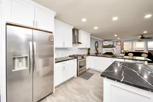 10207 Moonset Ln, Houston, TX 77016 - Photo 6