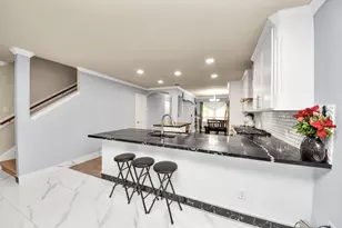 10207 Moonset Ln, Houston, TX 77016 - Photo 6