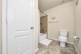10207 Moonset Ln, Houston, TX 77016 - Photo 20