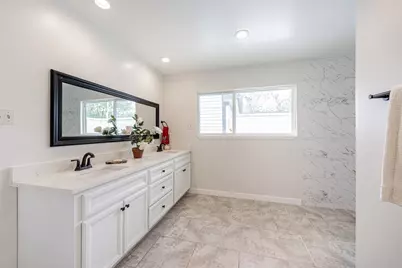 6215 Portal Drive, Houston, TX 77096 - Photo 24