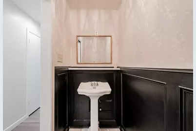 6215 Portal Drive, Houston, TX 77096 - Photo 18