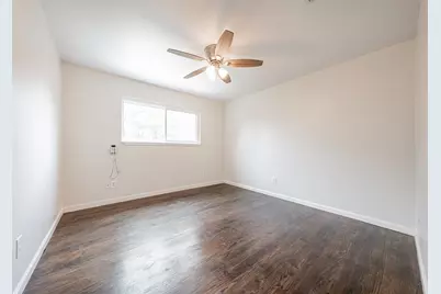 6215 Portal Drive, Houston, TX 77096 - Photo 32