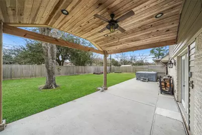 301 Mimosa Drive, Hitchcock, TX 77563 - Photo 30