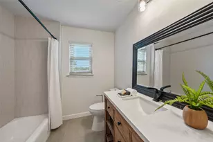 301 Mimosa Dr, Hitchcock, TX 77563 - Photo 24