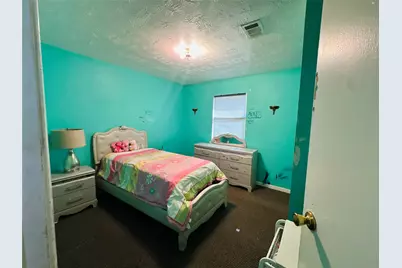 290 Humbird, Cleveland, TX 77328 - Photo 12