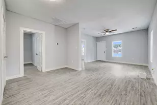 4224 Marina St, Houston, TX 77007 - Photo 1