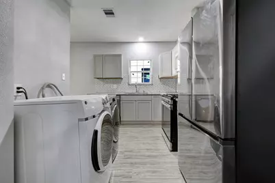 4224 Marina Street, Houston, TX 77007 - Photo 8