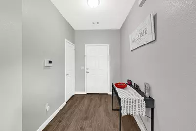 13434 Treshill Court, Houston, TX 77049 - Photo 4