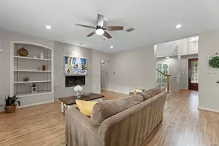 2118 Cypress Run Dr, Sugar Land, TX 77478 - Photo 12