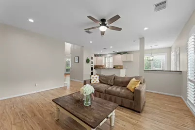 2118 Cypress Run Drive, Sugar Land, TX 77478 - Photo 10