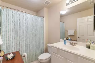 11 Abercrombie Pl, Conroe, TX 77384 - Photo 14
