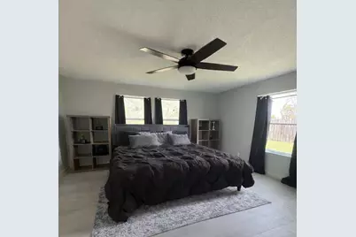 801 Trinity Street, Anahuac, TX 77514 - Photo 6