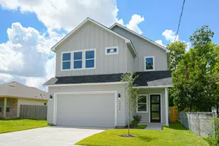 7938 Kenton St, Houston, TX 77028 - Photo 2