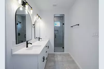 7938 Kenton Street, Houston, TX 77028 - Photo 22