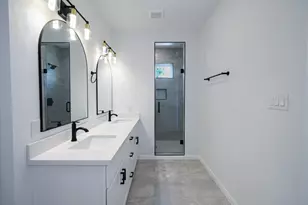 7938 Kenton St, Houston, TX 77028 - Photo 22