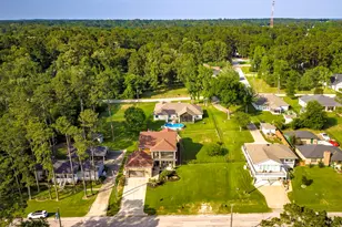 265 Bridgelanding, Onalaska, TX 77360 - Photo 40