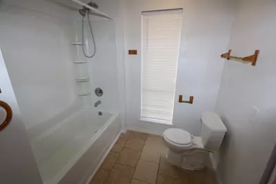 2319 Quail Valley East Drive, Missouri City, TX 77459 - Photo 12