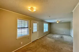 227 Woodland Cir, Crockett, TX 75835 - Photo 4