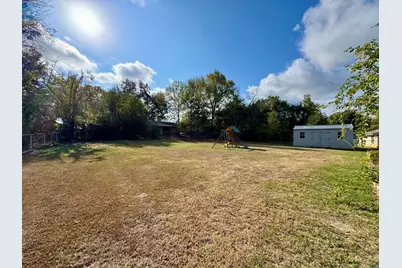 227 Woodland Circle, Crockett, TX 75835 - Photo 16