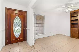1818 New Orleans St, Deer Park, TX 77536 - Photo 6