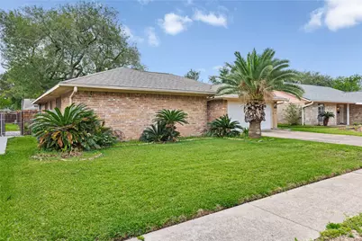 1818 New Orleans Street, Deer Park, TX 77536 - Photo 2