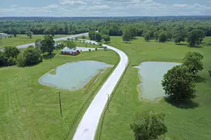 62 Laurel Ct, Cleveland, TX 77327 - Photo 16