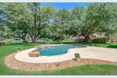 805 Enchanted Oaks Drive, Angleton, TX 77515 - Photo 38