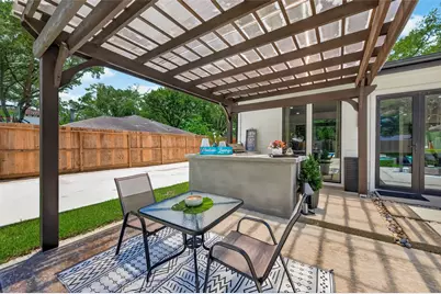 5422 Valerie Street, Bellaire, TX 77401 - Photo 40