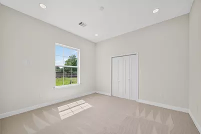 7717 Prairie Street, Hitchcock, TX 77563 - Photo 34
