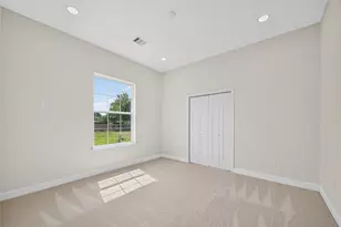 7717 Prairie St, Hitchcock, TX 77563 - Photo 34