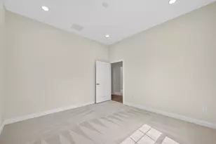 7717 Prairie St, Hitchcock, TX 77563 - Photo 36