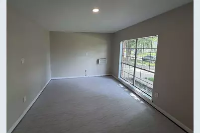 10422 Cedartowne Lane, Sugar Land, TX 77498 - Photo 8