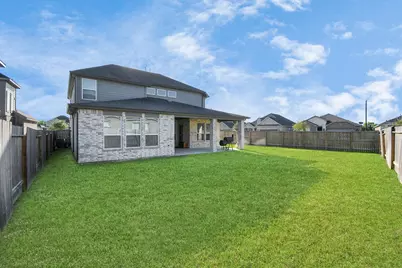 329 Clifton Crane Road, La Porte, TX 77571 - Photo 12