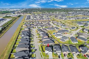 329 Clifton Crane Rd, La Porte, TX 77571 - Photo 4