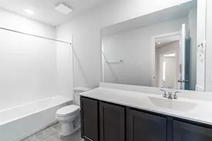 3611 Cardinal Pointe Dr, Angleton, TX 77515 - Photo 16