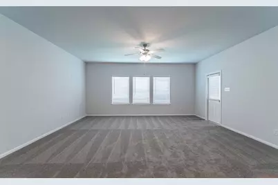 3611 Cardinal Pointe Drive, Angleton, TX 77515 - Photo 10