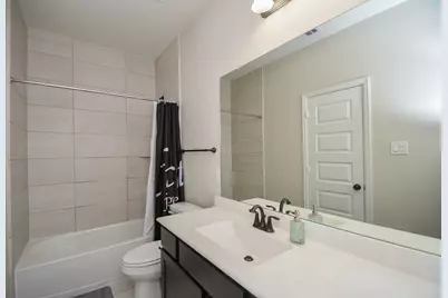 4007 Centre Glen Drive, Houston, TX 77043 - Photo 36