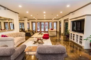 2400 McCue Rd, Houston, TX 77056 - Photo 12