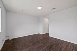 403 Buoy Rd, Houston, TX 77598 - Photo 12