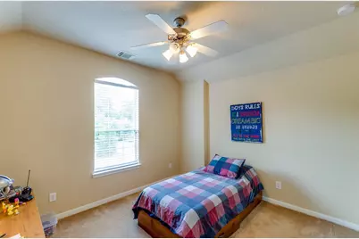 10 Caelin Court, The Woodlands, TX 77382 - Photo 26