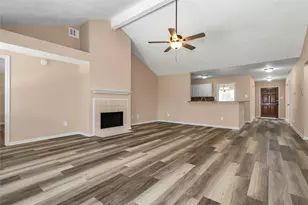 8235 Alabaster Dr, Houston, TX 77083 - Photo 24