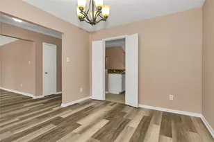 8235 Alabaster Dr, Houston, TX 77083 - Photo 10