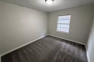5322 Dewberry St, Houston, TX 77021 - Photo 8