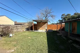 506 Ogilvie St, Houston, TX 77017 - Photo 24
