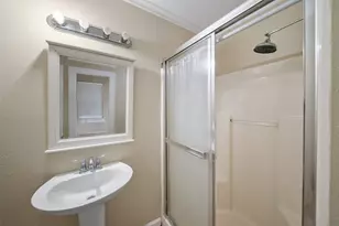 307 Center St, Matagorda, TX 77457 - Photo 18