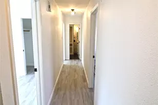 9211 Blankenship Dr, Houston, TX 77080 - Photo 12